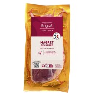 Raw duck breast average weight 0.350g to 0.450g