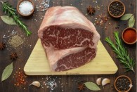 WAGYU BEEF STRIPLOIN STEAK   MB+ 6-7 